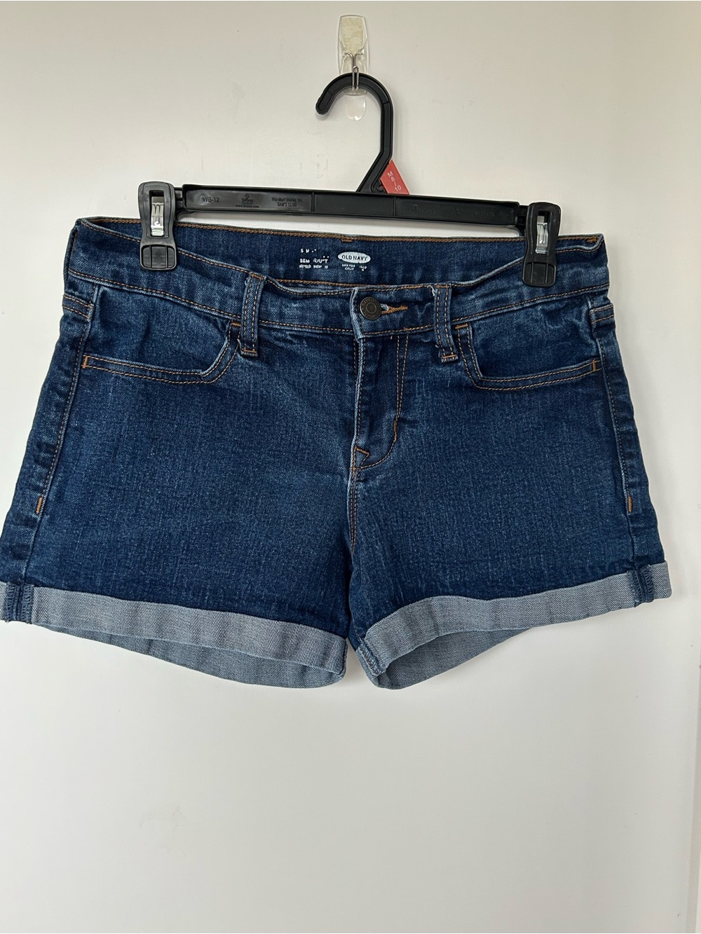 Women’s Old Navy Dark Blue Denim Roll-Cuff Shorts Size 4